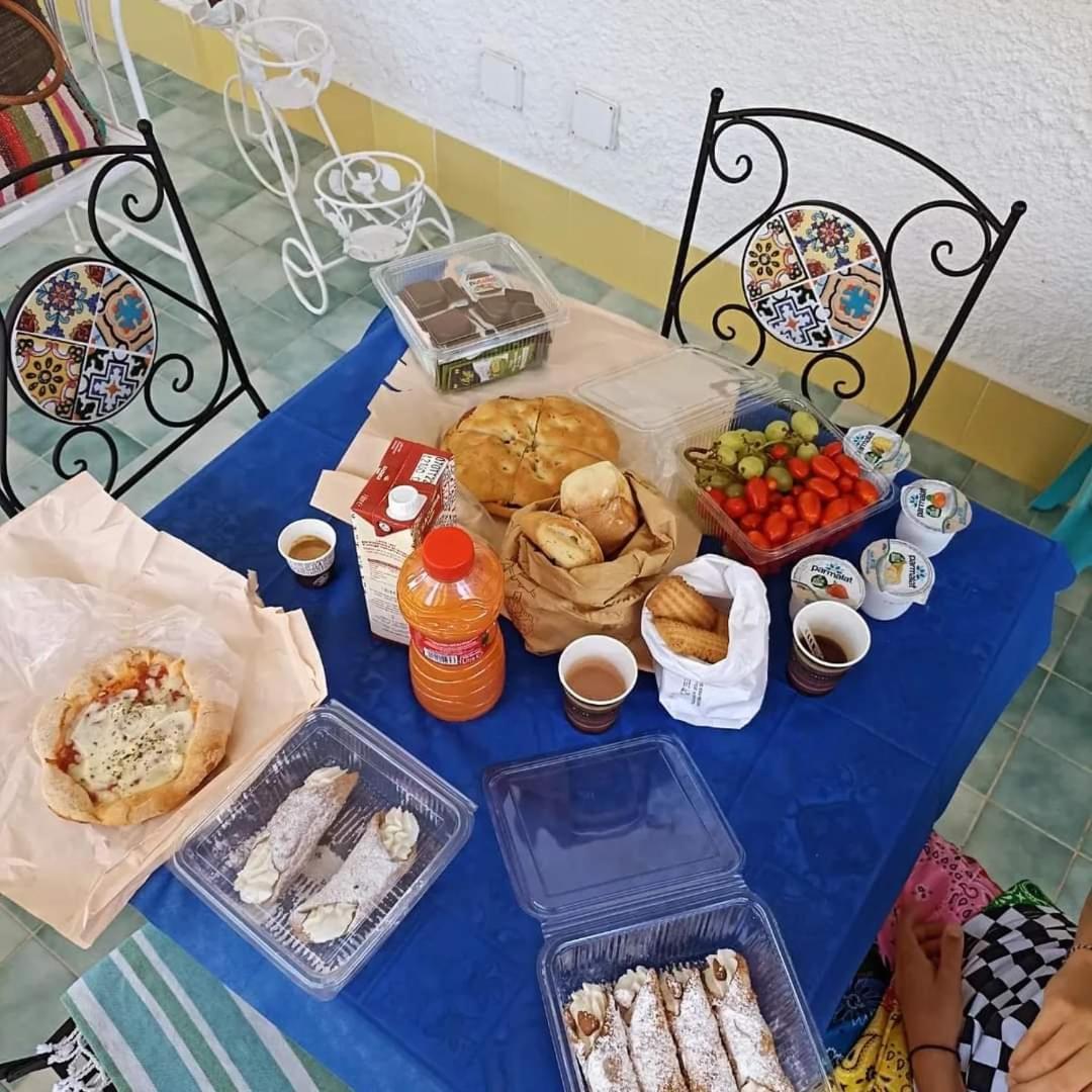 Suite House L'Isola Che Non C'E Fontane Bianche Eksteriør billede
