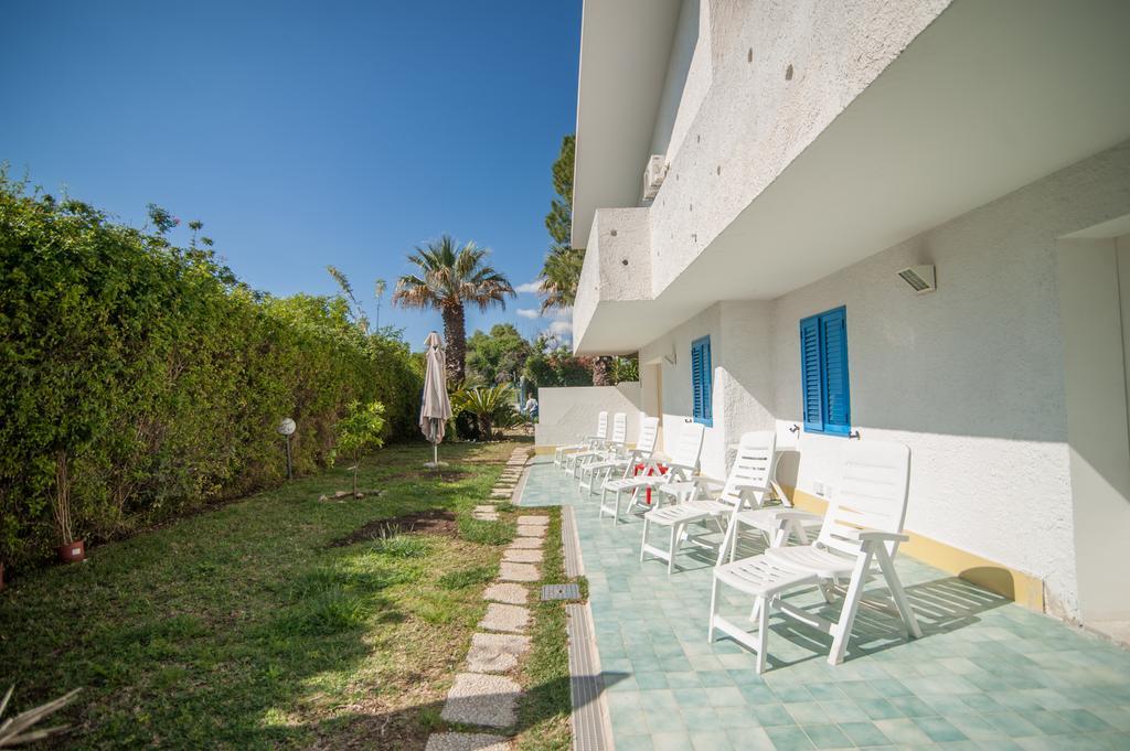 Suite House L'Isola Che Non C'E Fontane Bianche Eksteriør billede
