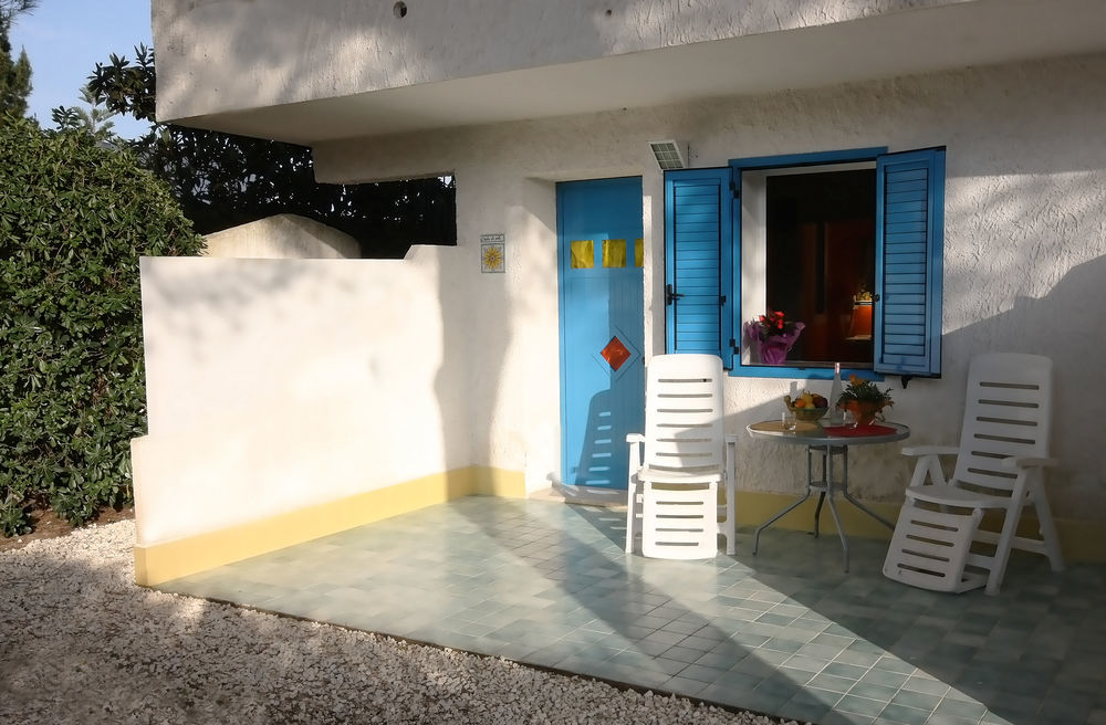 Suite House L'Isola Che Non C'E Fontane Bianche Eksteriør billede